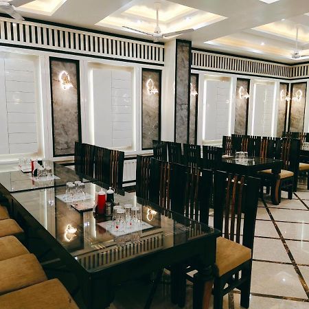 Hotel The Shree Jee Palace Mirzāpur Esterno foto