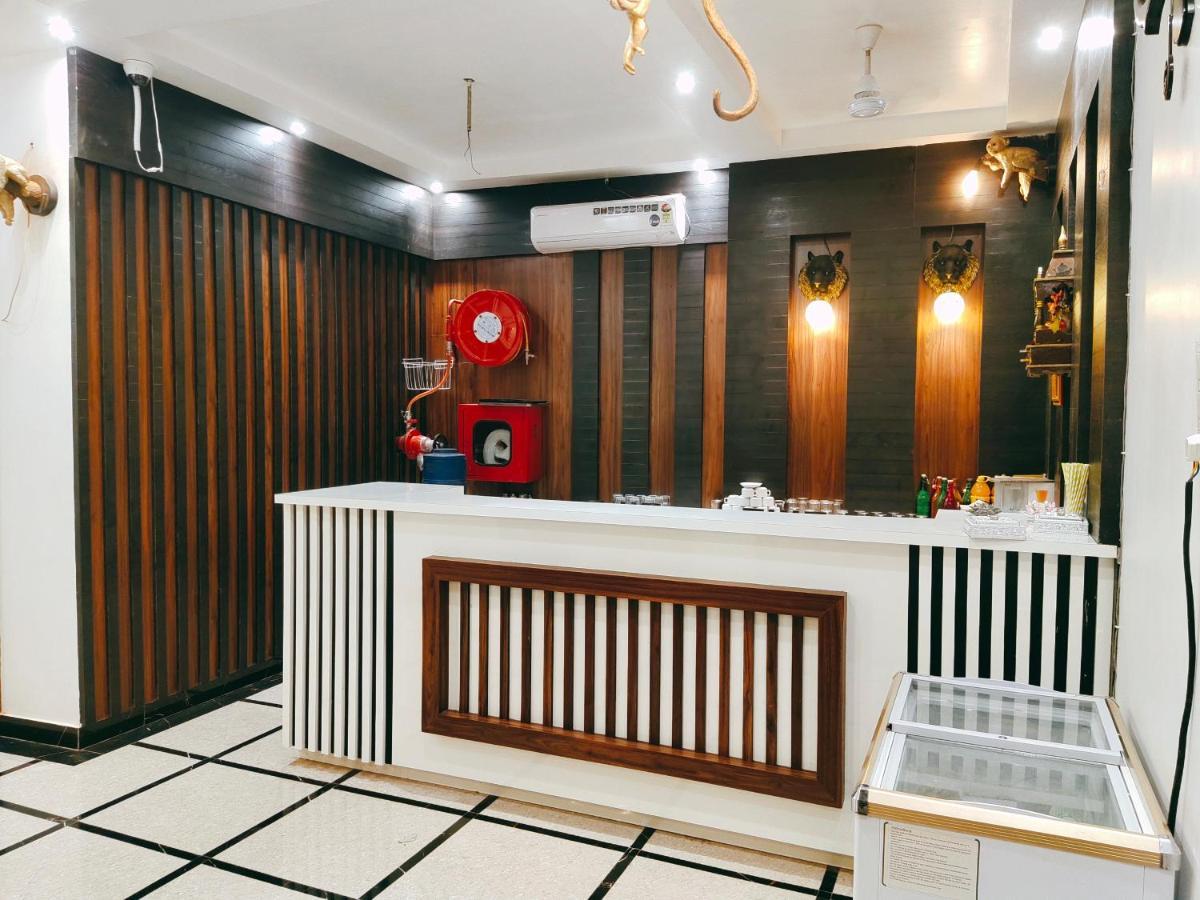 Hotel The Shree Jee Palace Mirzāpur Esterno foto