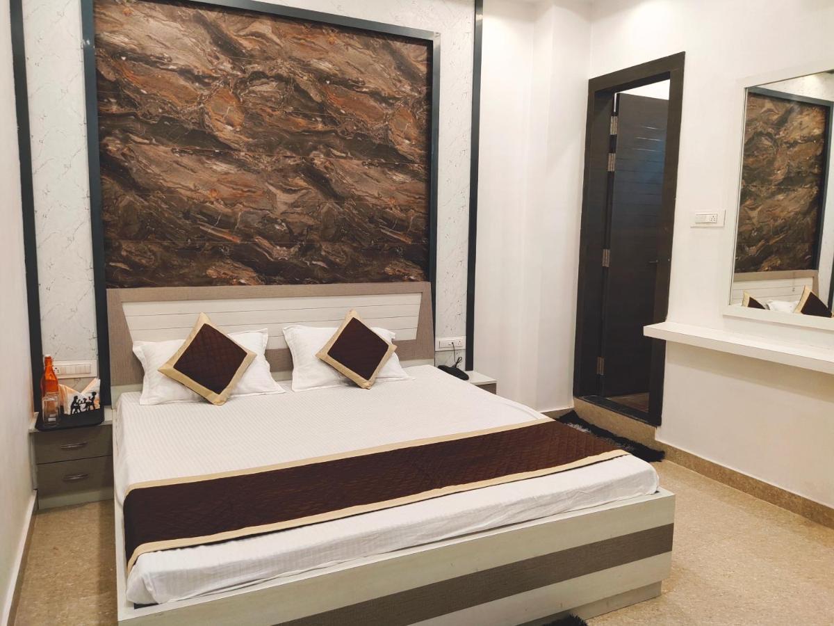 Hotel The Shree Jee Palace Mirzāpur Esterno foto