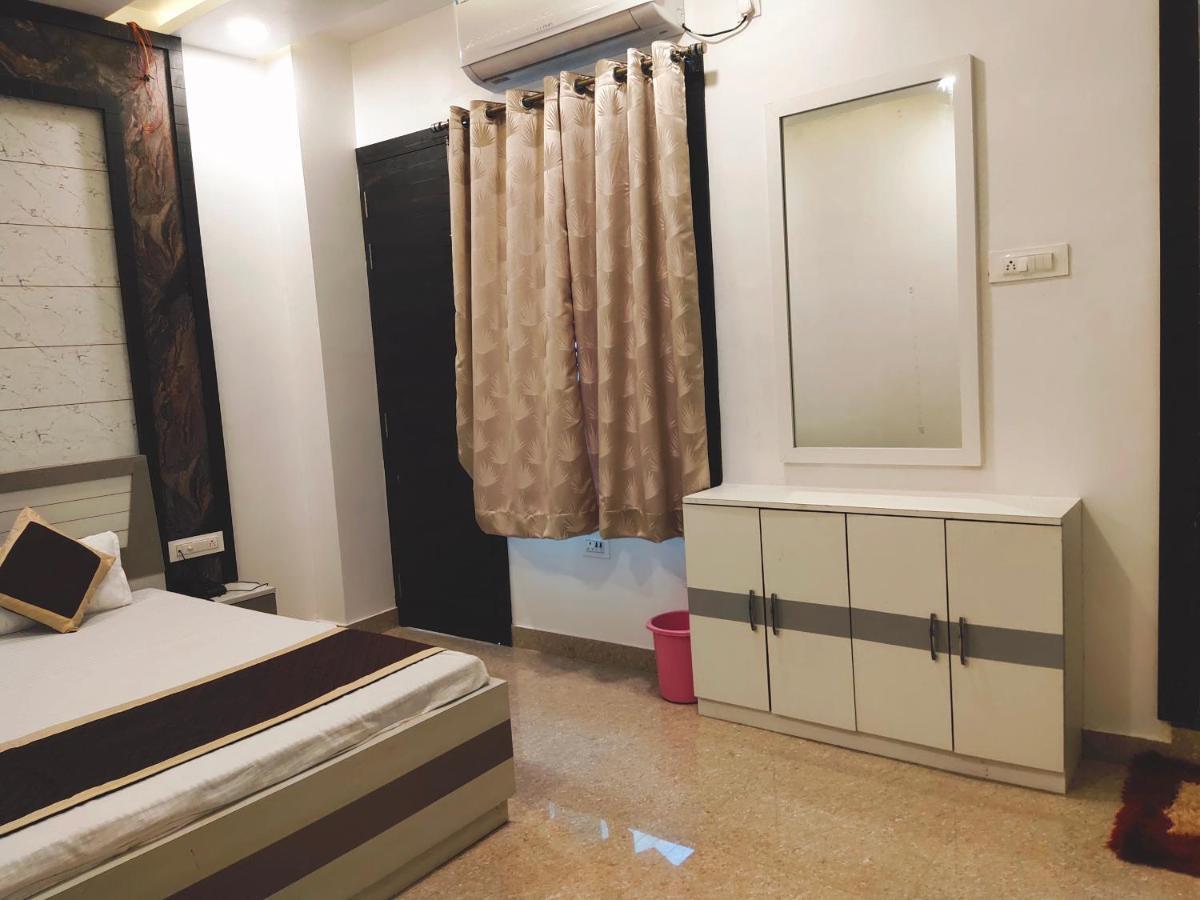 Hotel The Shree Jee Palace Mirzāpur Esterno foto