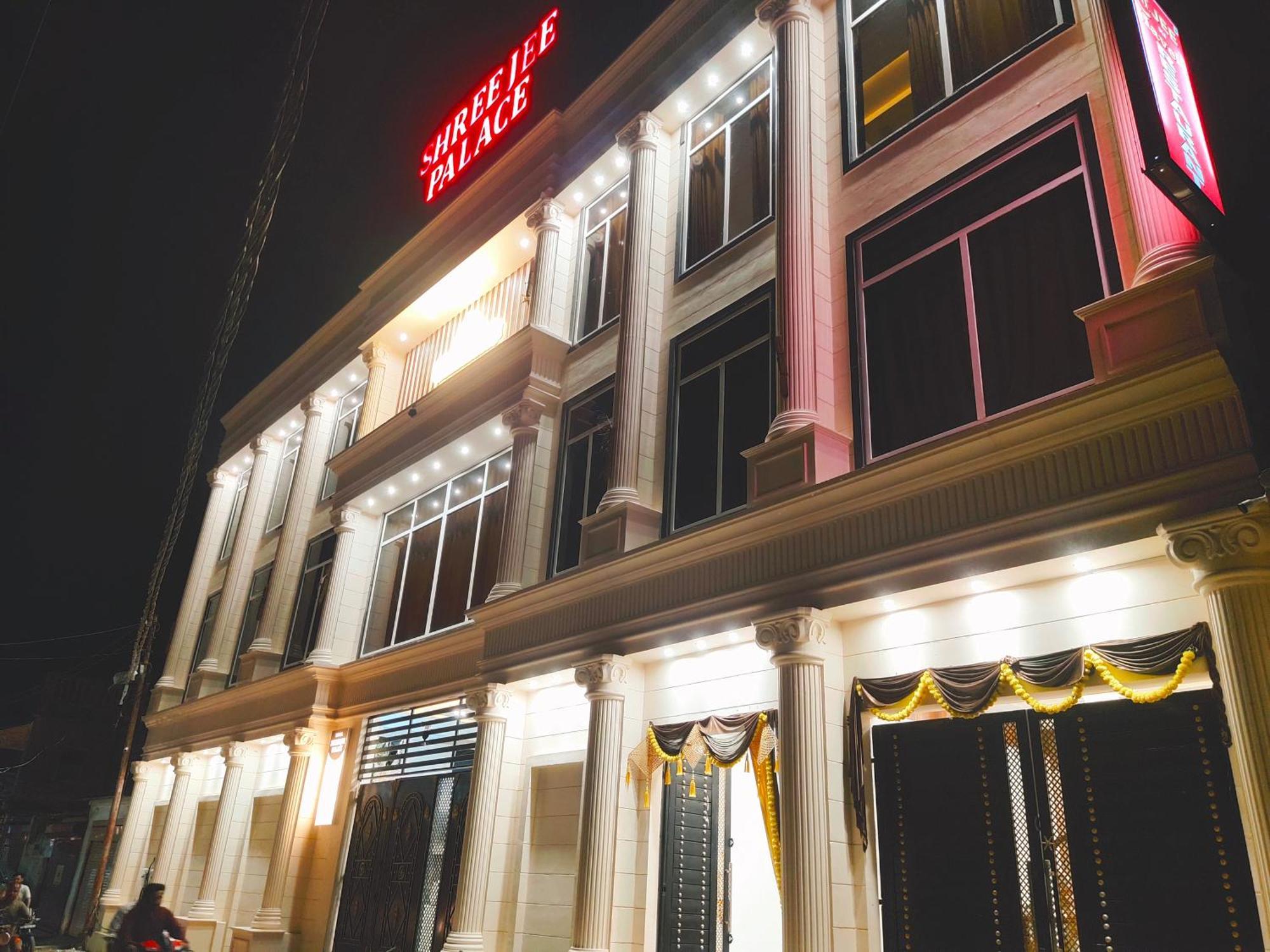 Hotel The Shree Jee Palace Mirzāpur Esterno foto